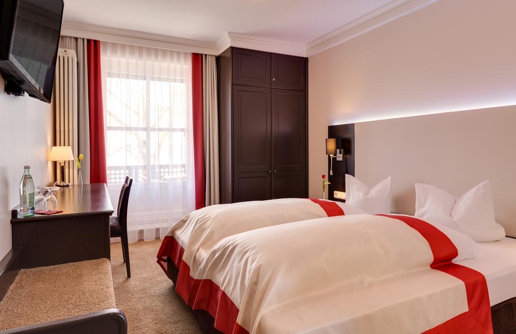 Hotel Promenade 헤르슁 암 아머제 외부 사진